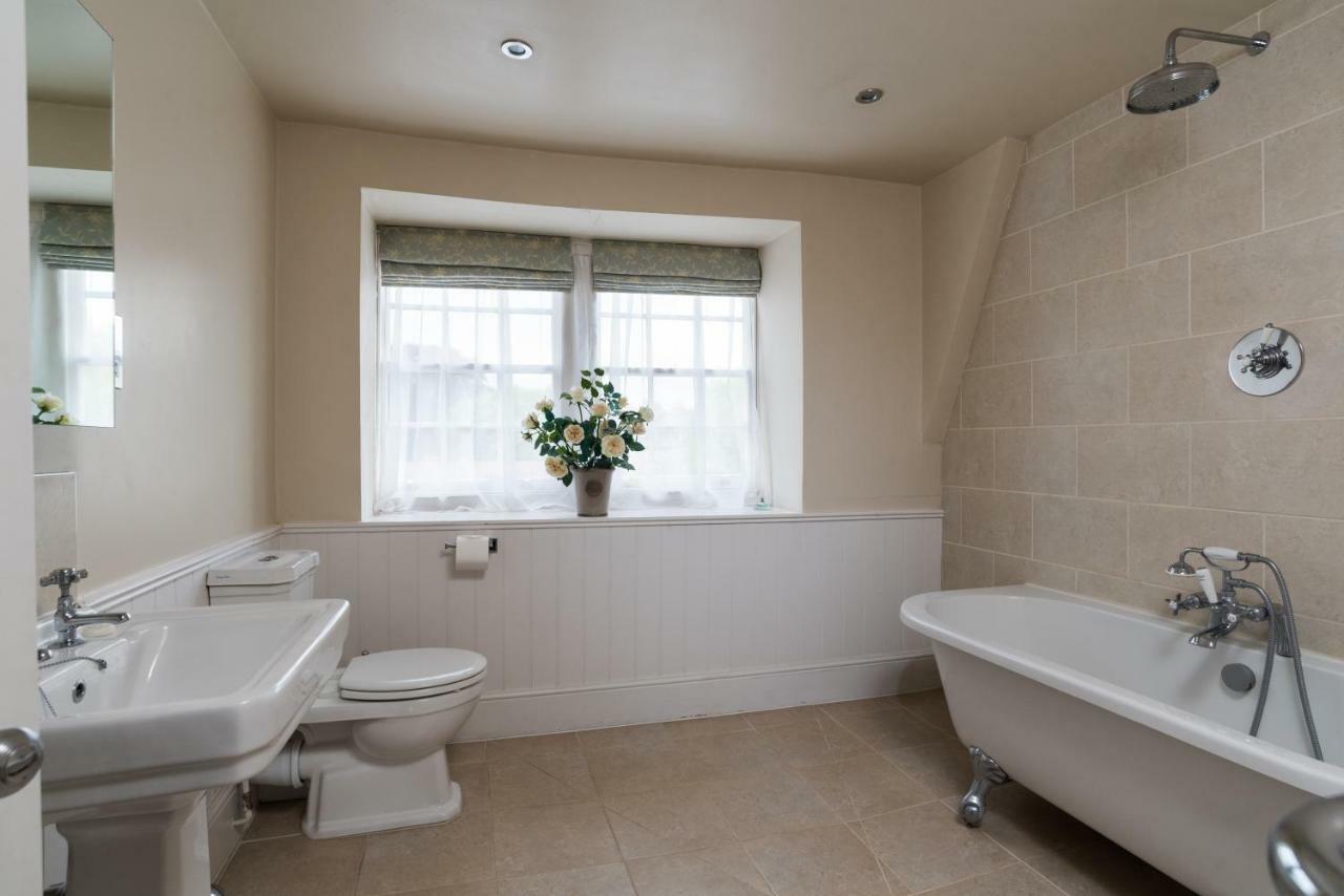 Lady Margaret'S Villa Bath Exterior photo